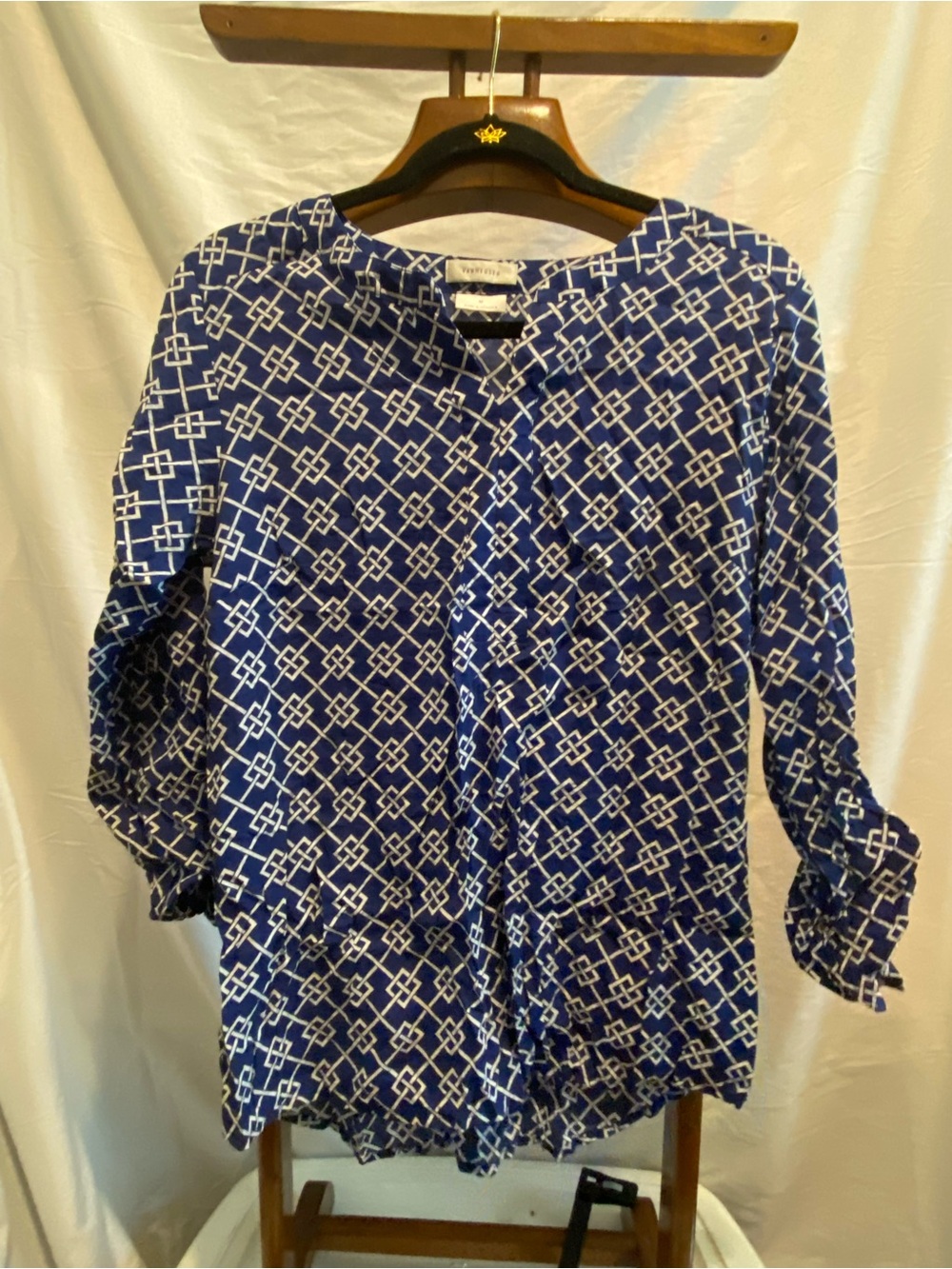 Van Heusen Blue Geometric Button-Front Blouse